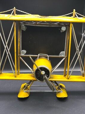 Vintage Yellow Plane Hang Metal Tin Airplane Desk Decor Propeller picture frame